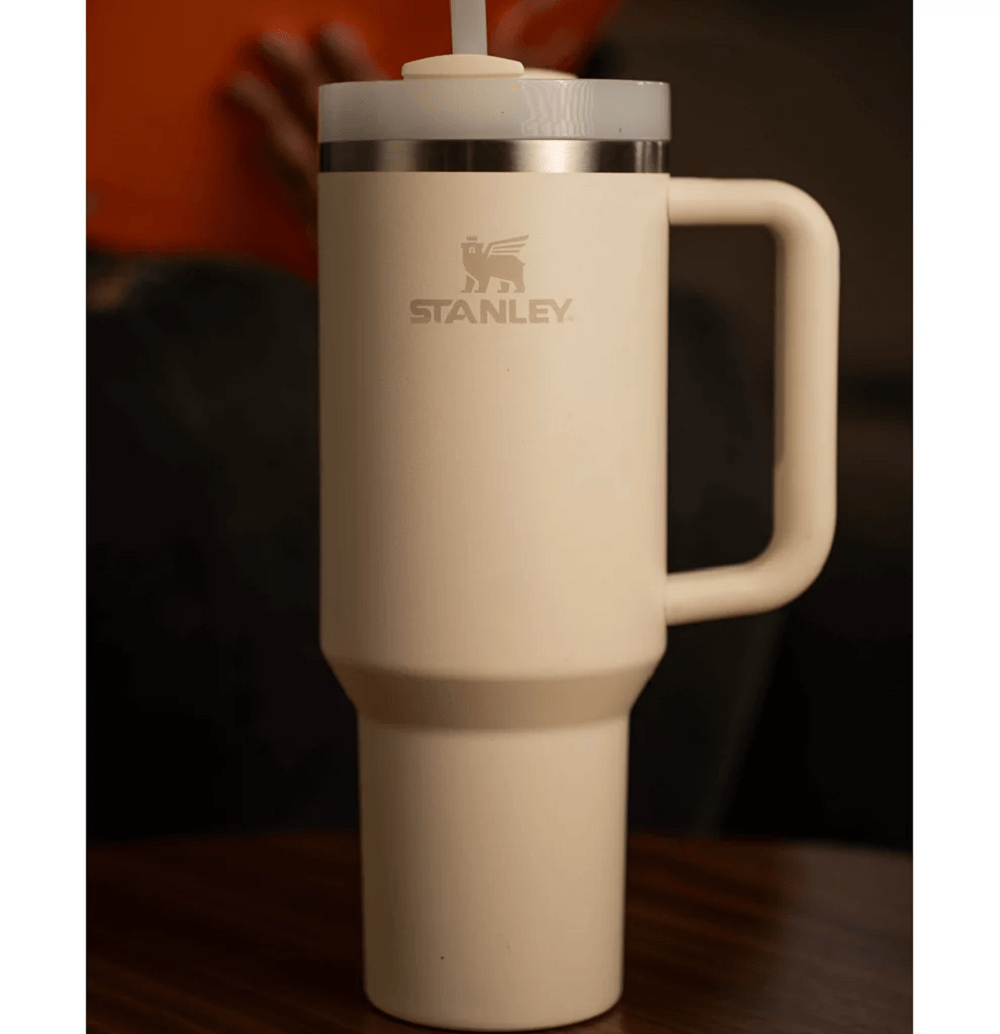 Miniatura Copo Stanley Quencher Cream 887ml