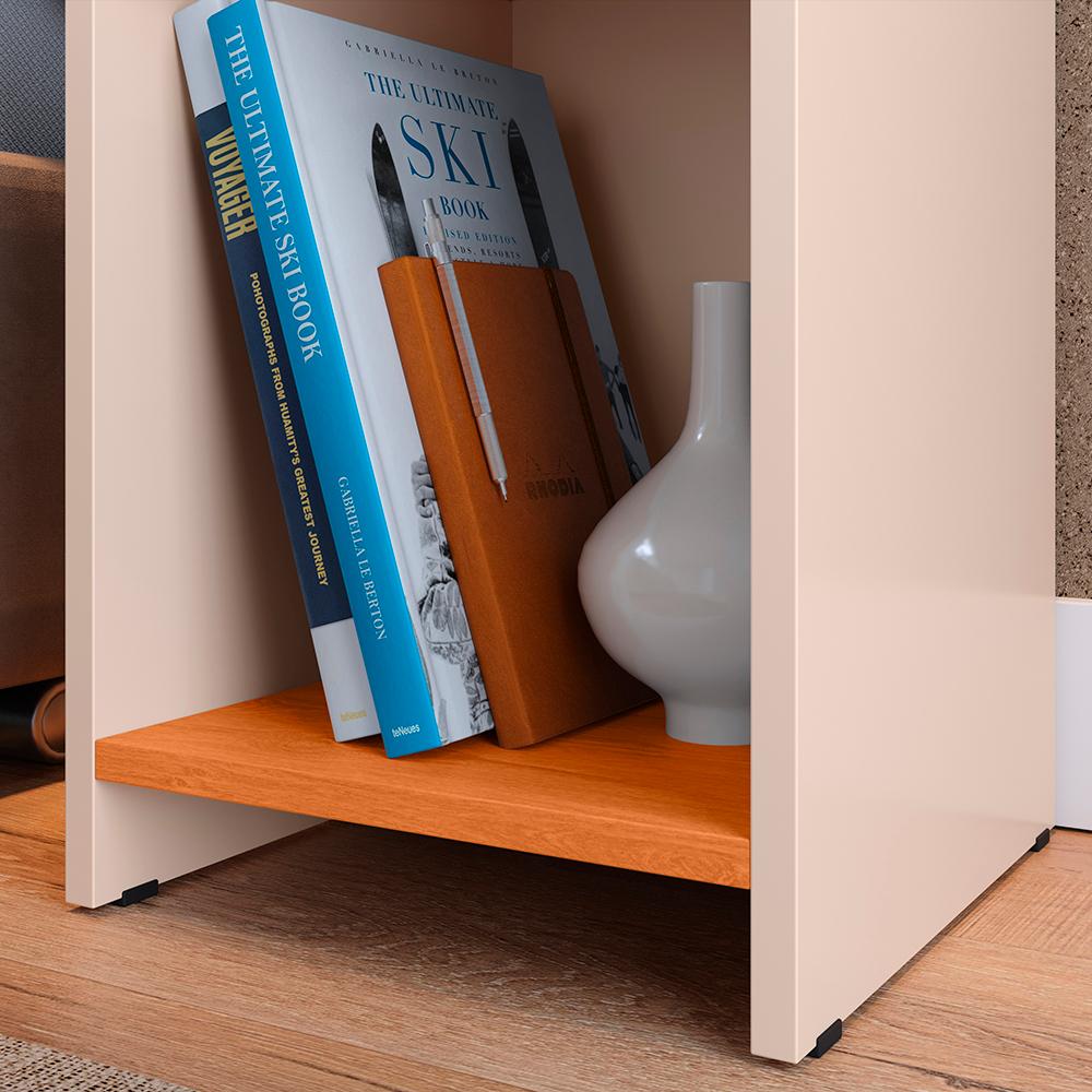 Kit Quarto 2 Mesinhas Lateral Fantasy Off White/Cinamomo Prateleira Nicho Cabeceira Luana Suspensa Cama Box Casal 1,40 Areia Suede - Lojas RPM