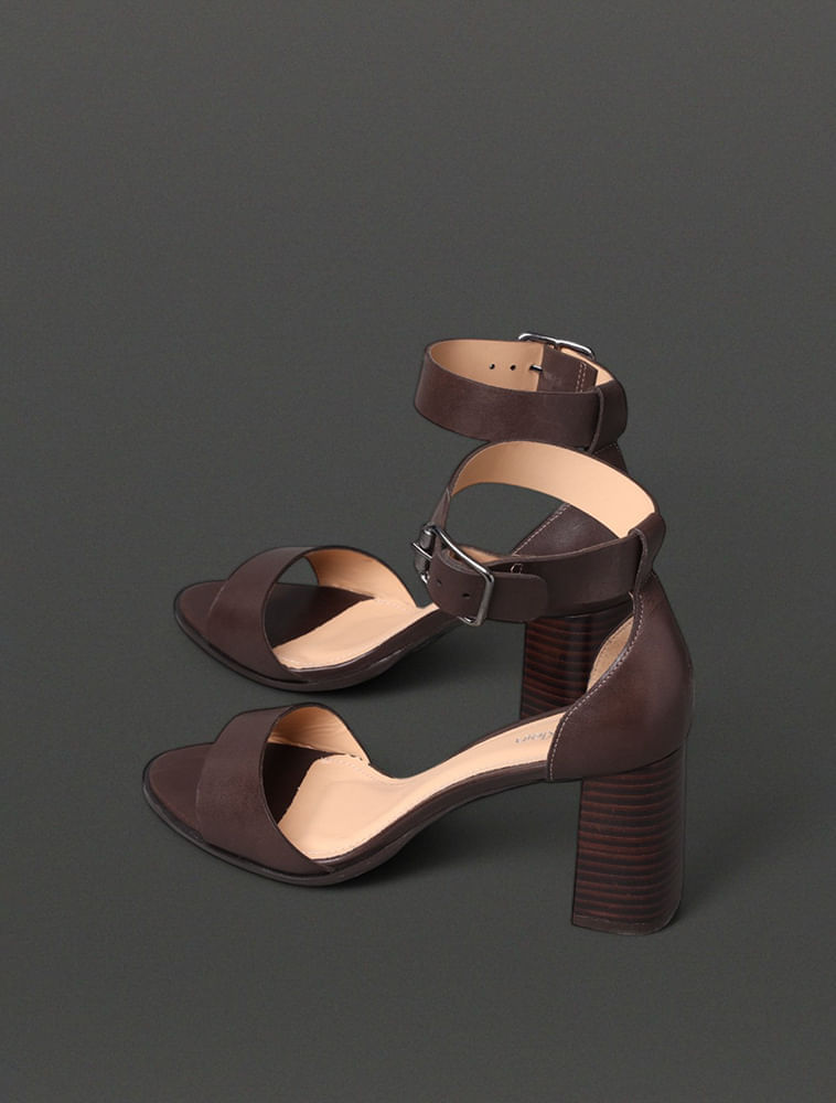 Miniatura Sandália Feminina Salto Bloco Calvin Klein - Cafe Sandália Feminina Salto Bloco Calvin Klein Cafe 35