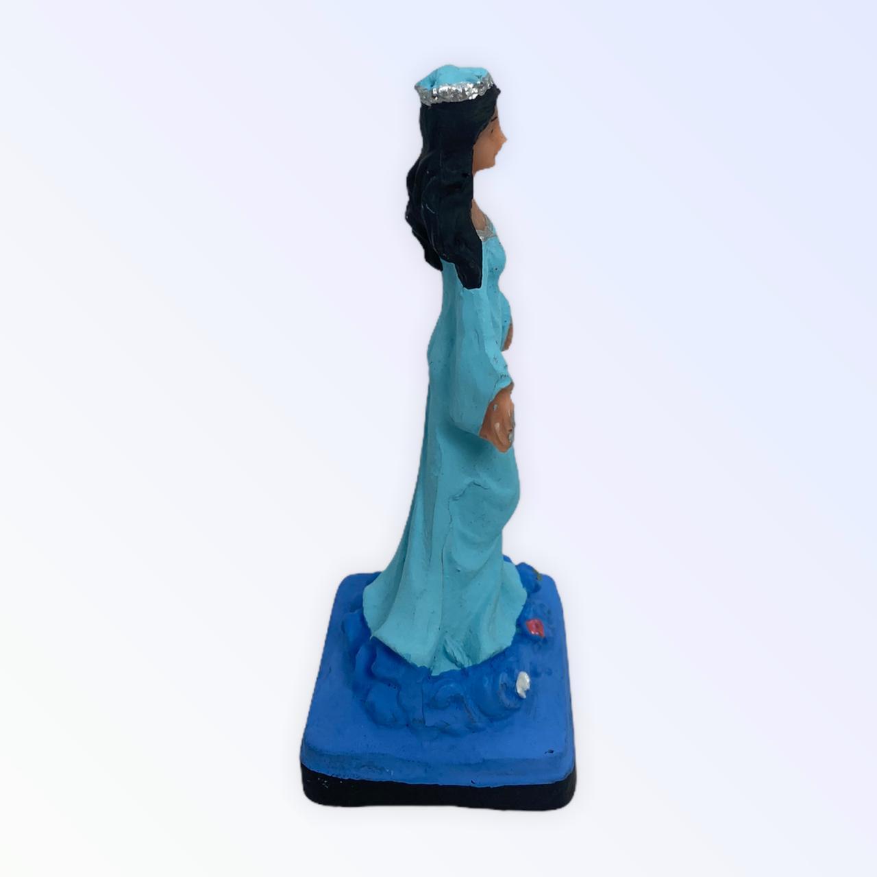 Miniatura Escultura Iemanjá Umbanda 11 Cm Manto Azul Claro Em Resina