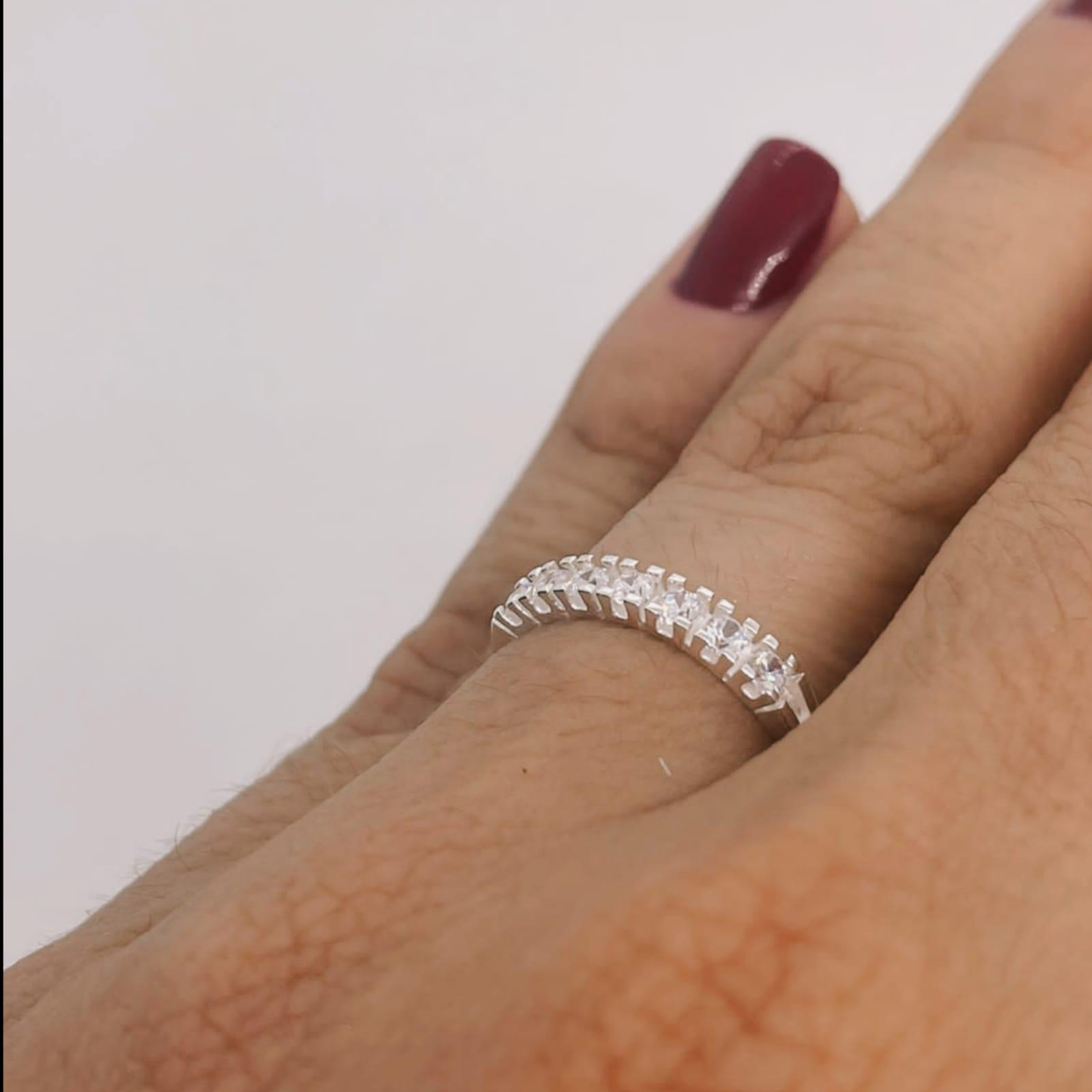 Miniatura Anel Prata 925 Meia Aliança Aparador Cravejado 2Mm - Tam. 22