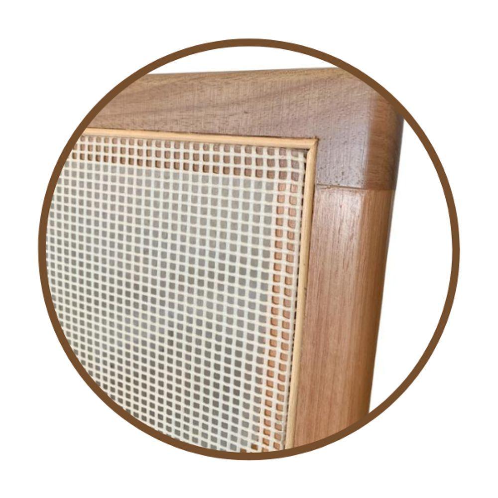 Conjunto Mesa De Jantar Cone 110 Cm Freijó Com 4 Cadeiras Madeira Maciça Tela Sextavada E Assento Em Linho Cor Marrom