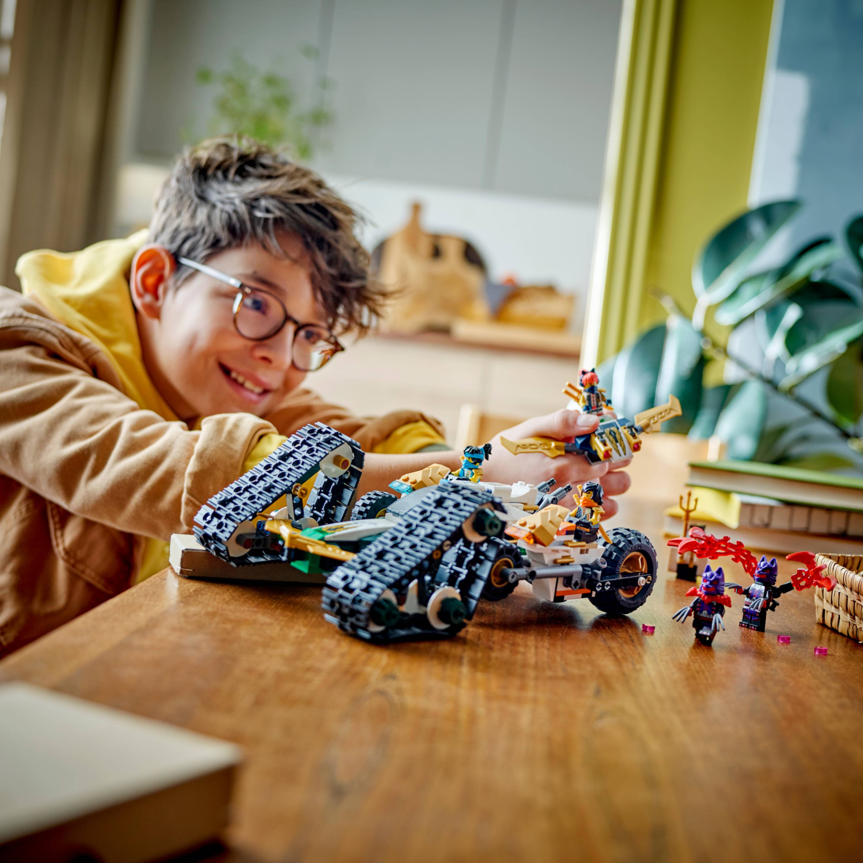 LEGO Ninjago - Veículo da equipe Ninja