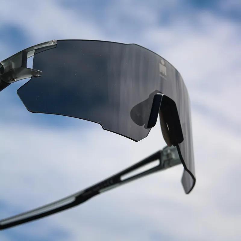 Miniatura Oculos Sol Yopp Performance Fotocromatico Ironman Brasil 2.6