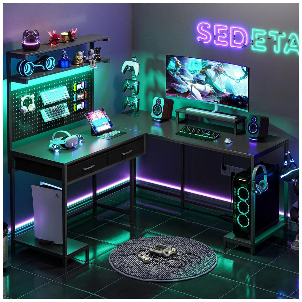 Miniatura Mesa Gamer em Formato de L com Luz LED, Suporte para Monitor, Prateleiras de Armazenamento, Tomadas, Painel Perfurado e Gavetas, 110V, SEDETA, Preto 110v