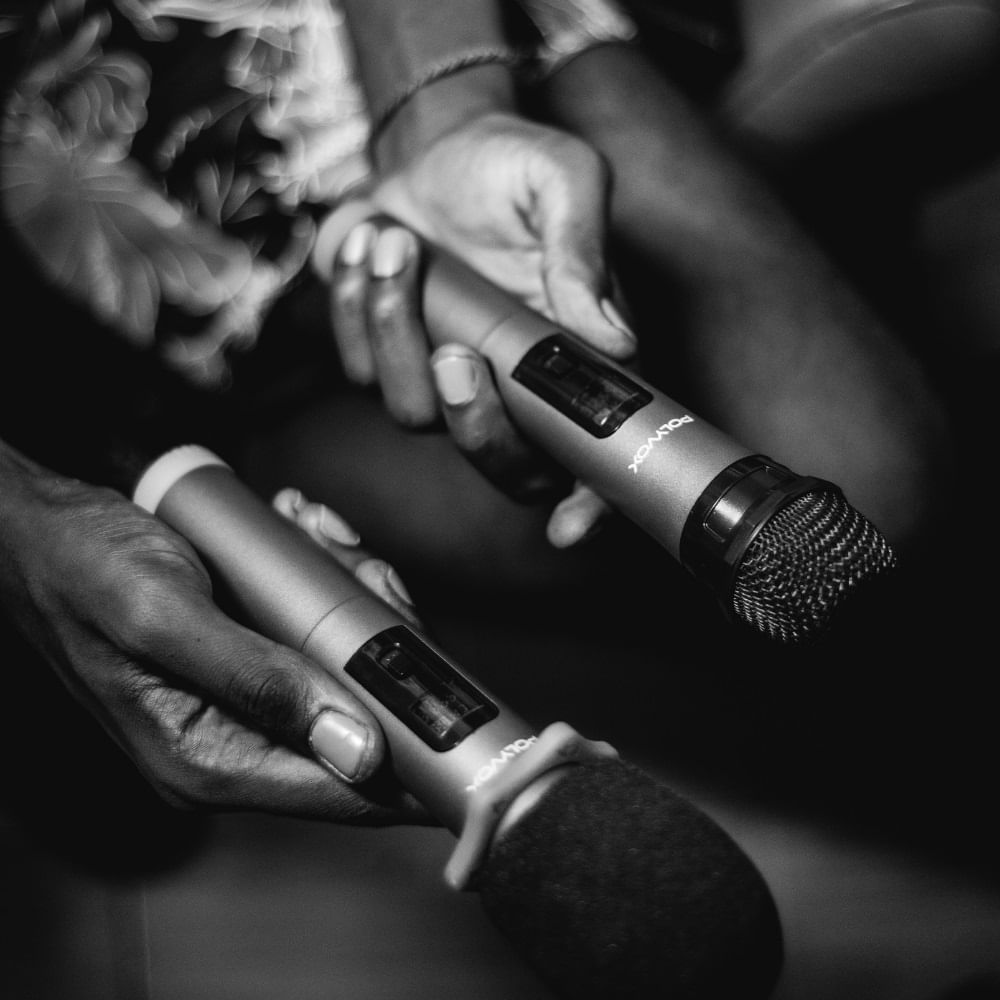 Miniatura Par de Microfones sem fio Polyvox Preto