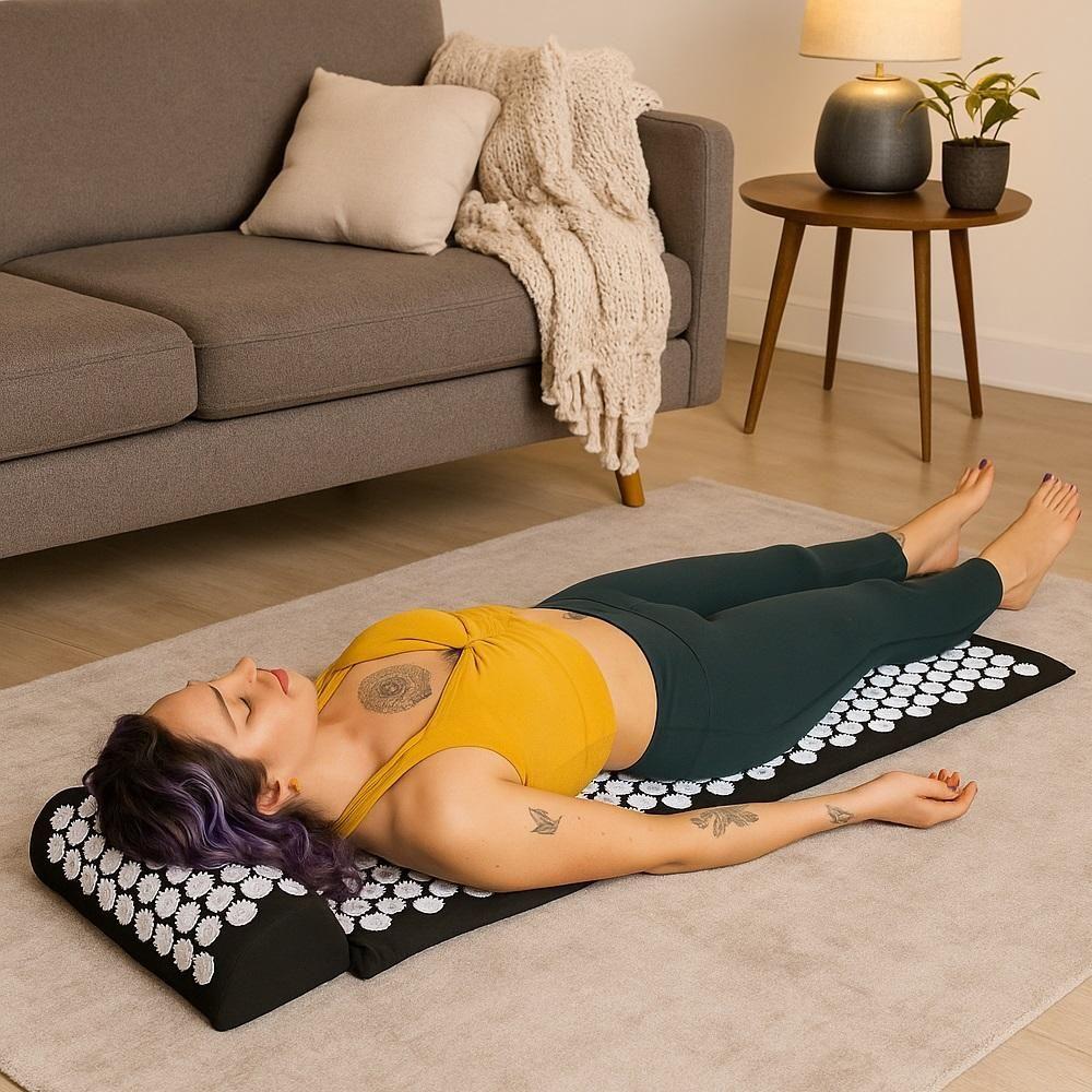 Miniatura Kit Tapete Acupuntura Acupressao Com Colchonete Almofada Travesseiro Massageador Relaxamento Yoga Preto