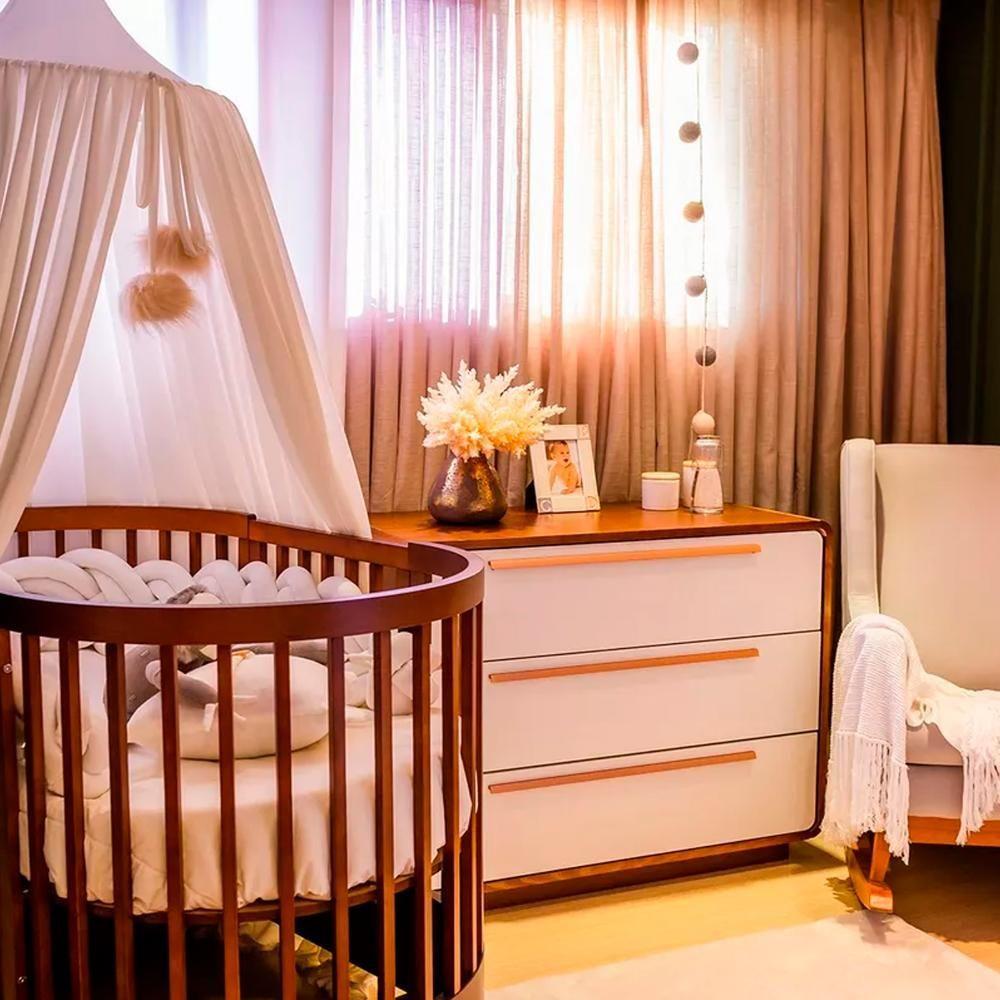 Miniatura Cômoda Infantil Evolutiva Redonda Cor Branca Com Madeira Mel Branco