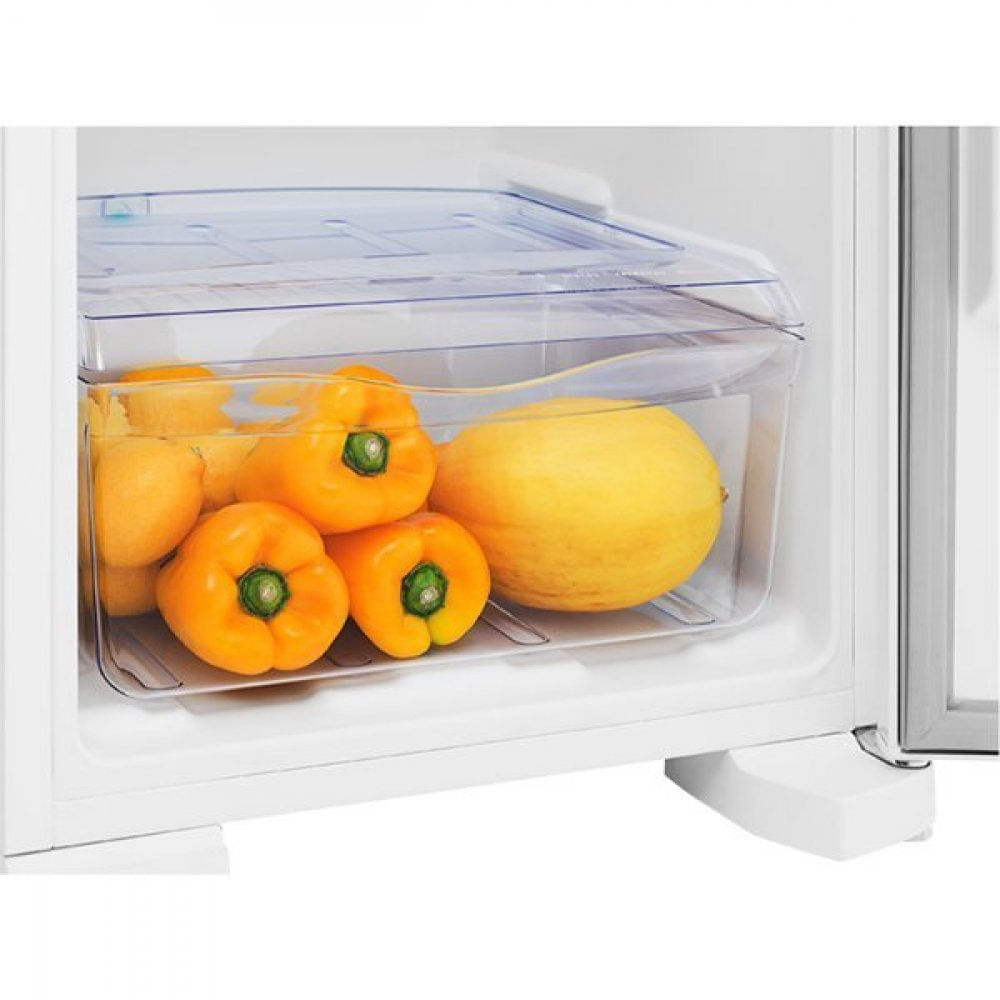 Geladeira Cycle Defrost, 2 Portas 260 Litros Electrolux DC35A Branca - 110V