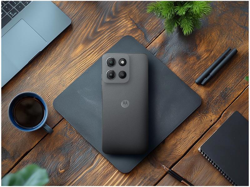 Smartphone Motorola Moto G15 256GB Grafite 4G 4GB RAM 6,7" Câm. Dupla Selfie 8MP