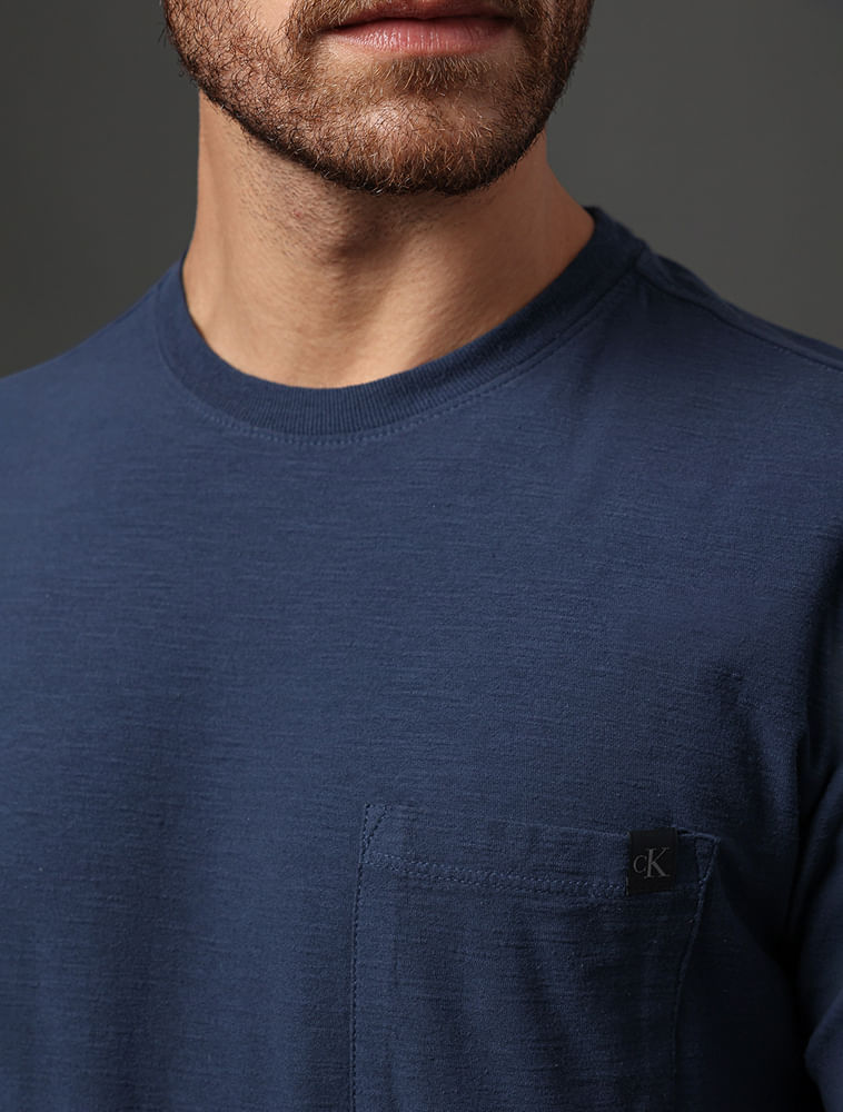 Miniatura Camiseta Masculina Flamê Com Bolso Calvin Klein Jeans - Marinho Camiseta Masculina Flamê Com Bolso Calvin Klein Jeans Marinho g