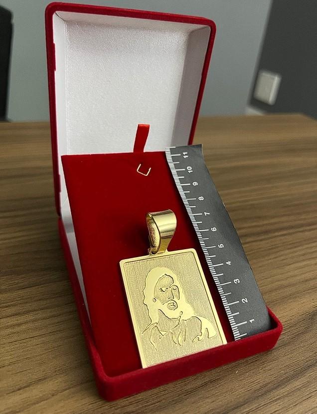 Miniatura Pingente Fé Placa Jesus Cristo Gg - Banhado A Ouro