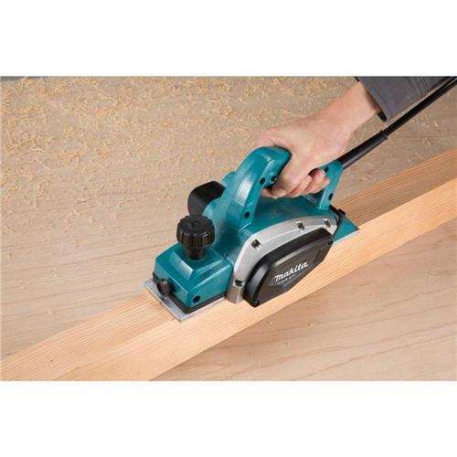 Miniatura Plaina Elétrica Manual Makita M1902B 82Mm 580W + Itens 110V
