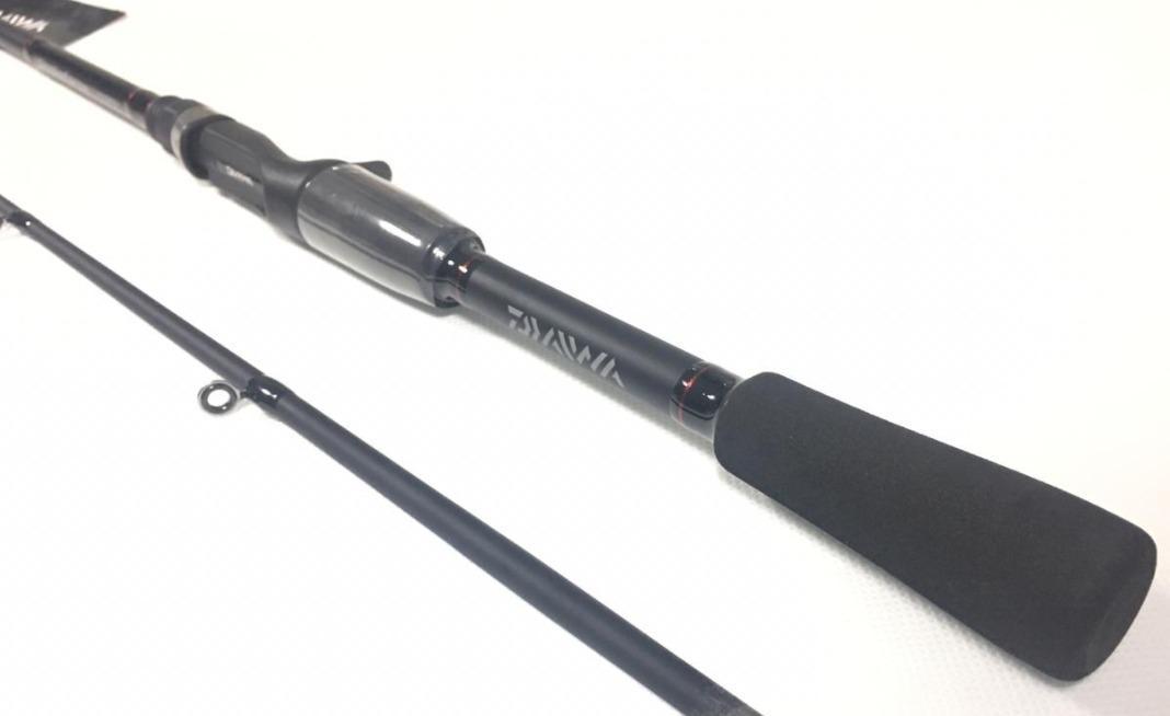 Miniatura Vara Daiwa Strikeforce 1,68M Carretilha 562Mrb 8 - 17Lbs 2Pt