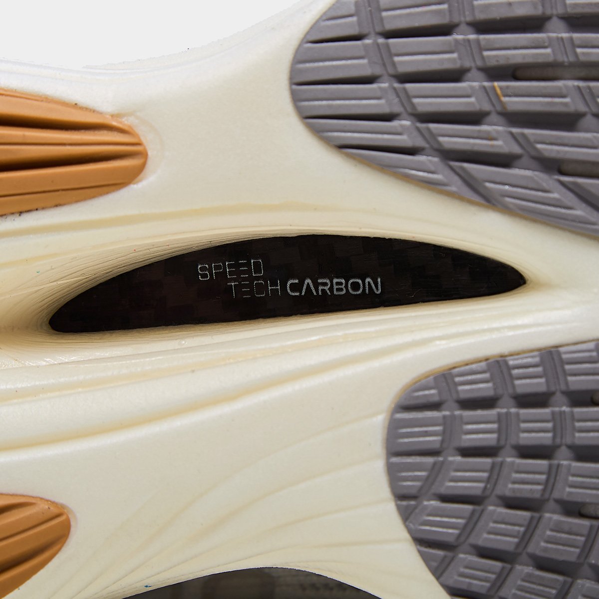 Tênis Fila Racer Carbon 2 Feminino Branco+Cinza - 34