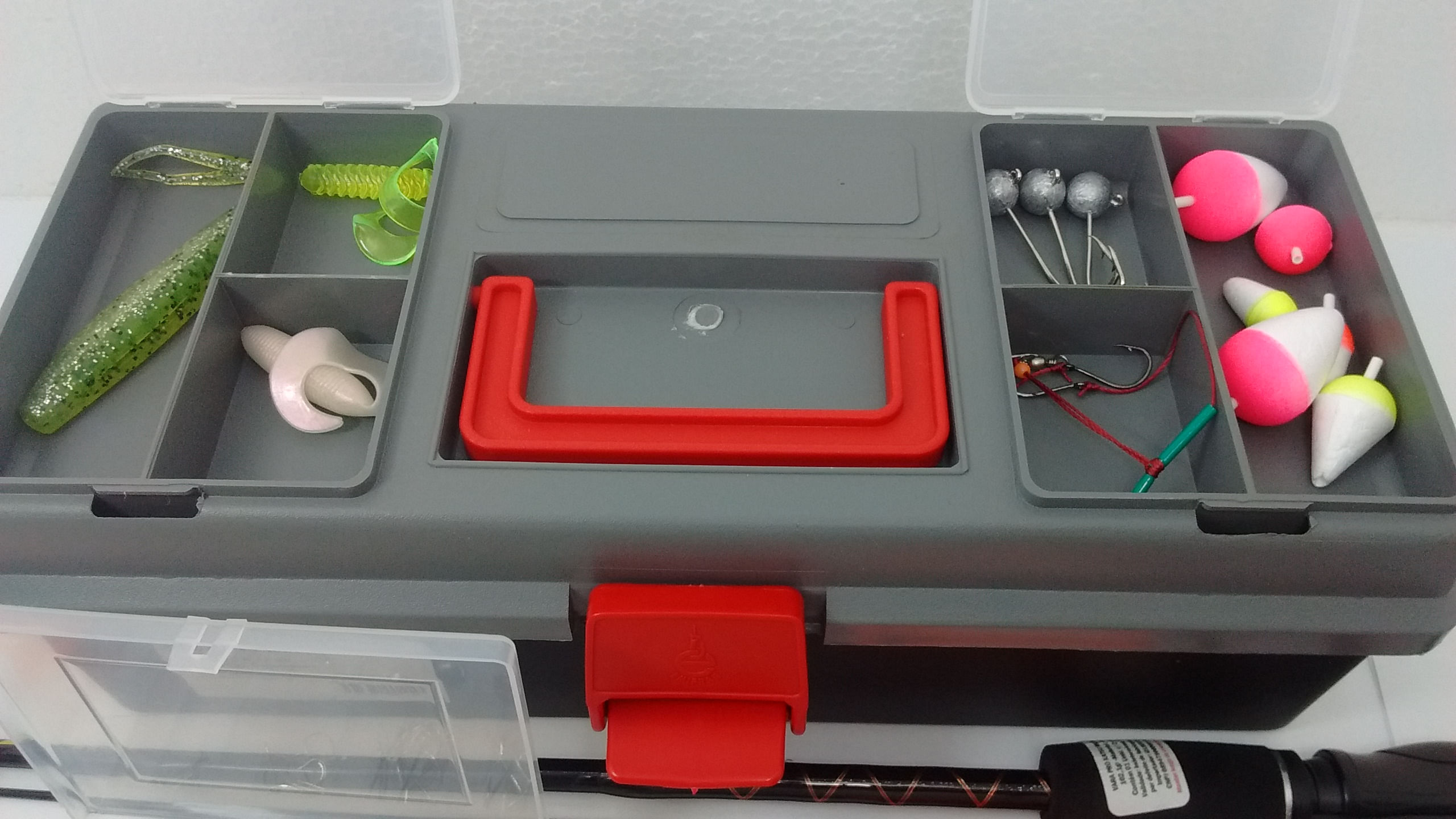 Miniatura Conjunto Pesca Feliz Vara Molinete Maleta Promoção