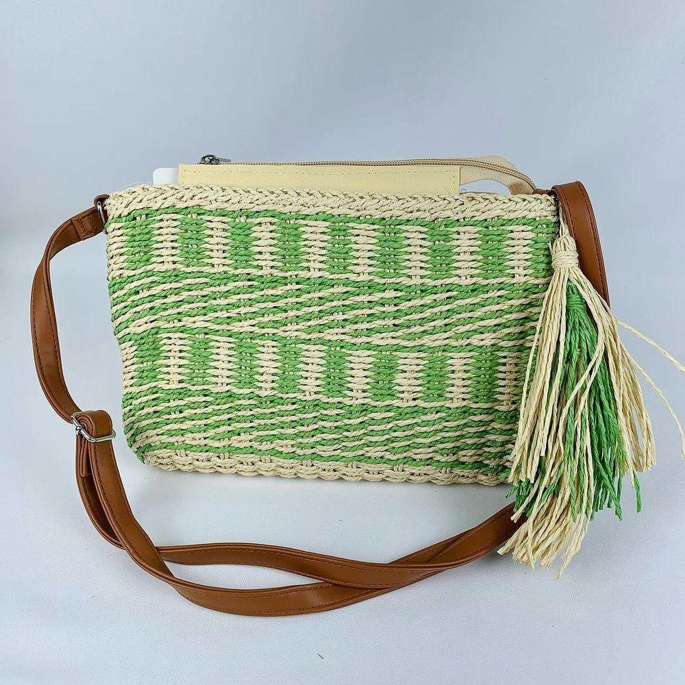 Miniatura Bolsa De Palha Artesanal Feminina Tiracolo Com Alça Transversal Moda Praia Verão Com Pom Pom verde