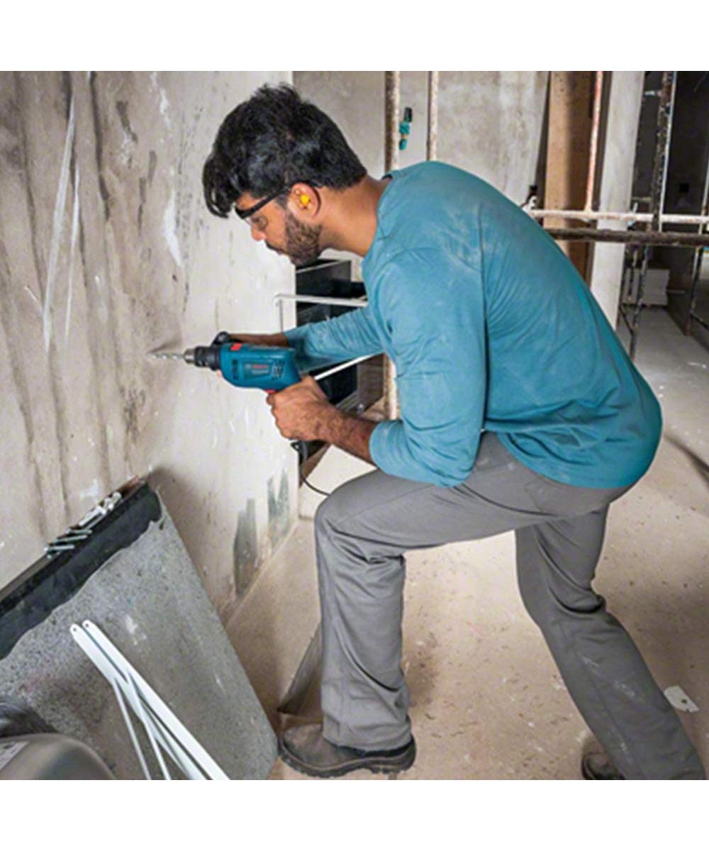 Miniatura Furadeira de Impacto Bosch GSB 550 com Maleta 550W