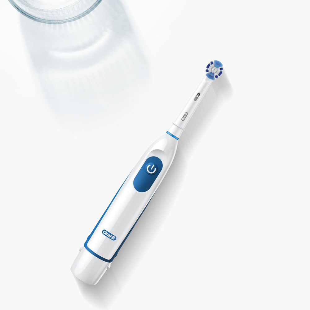 Miniatura Escova Dental Elétrica Oral-B Pro-Saúde Power + 2 Pilhas