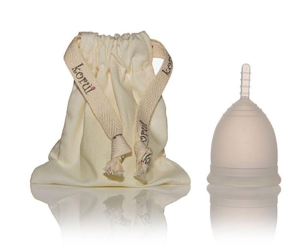 Miniatura Kit Coletor Menstrual Korui Fluxo Leve + Panelinha Brisa Branco - Coletor menstrual - Silicone - Korui - Leve - Reutilizável