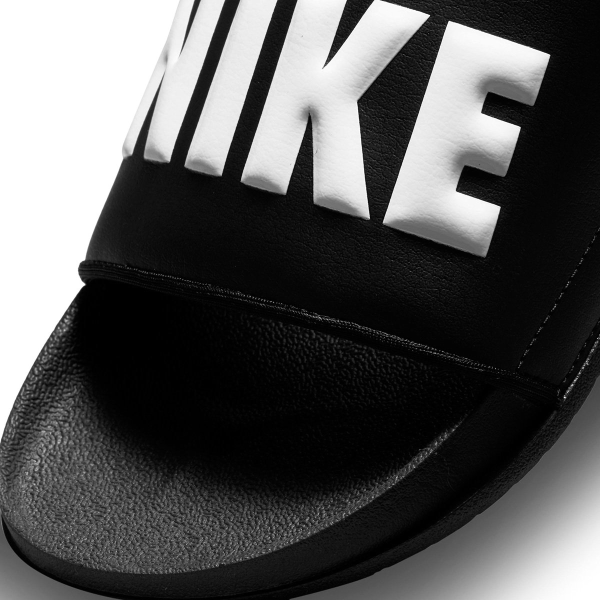 Chinelo Nike OffCourt Slide Feminino Preto+Branco - 33.5