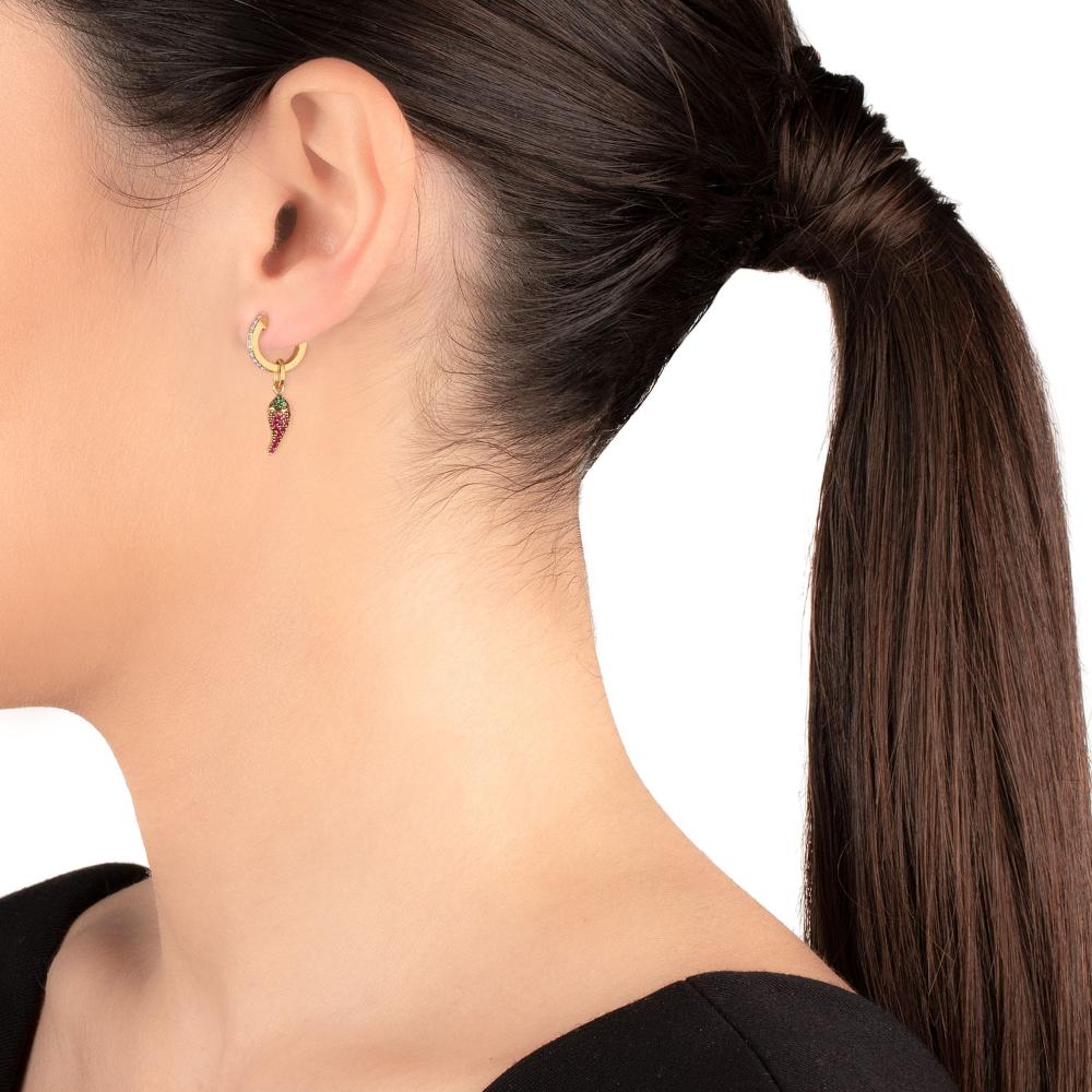 Miniatura Pingente Pimenta com Rubi e Tsavorita em Ouro Amarelo 18k