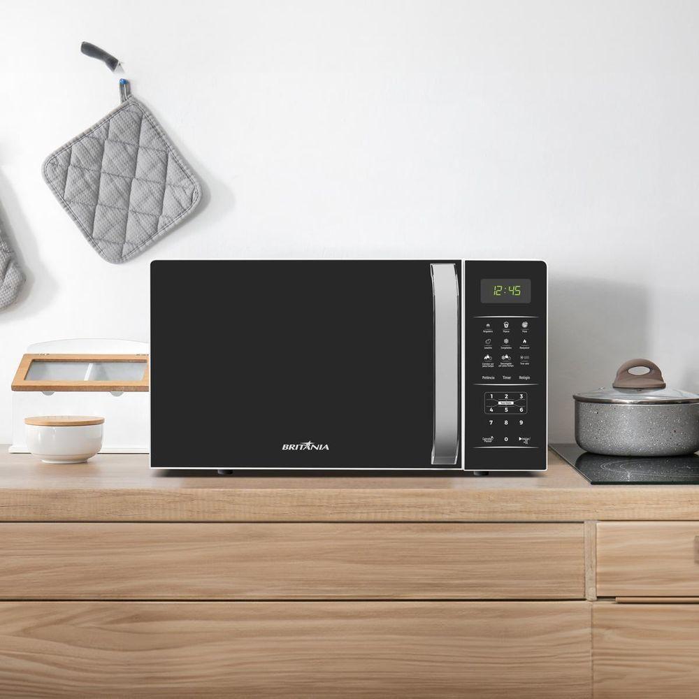 Micro-ondas 20L Britânia Pintura Limpa Fácil 1100W BMO23 110V