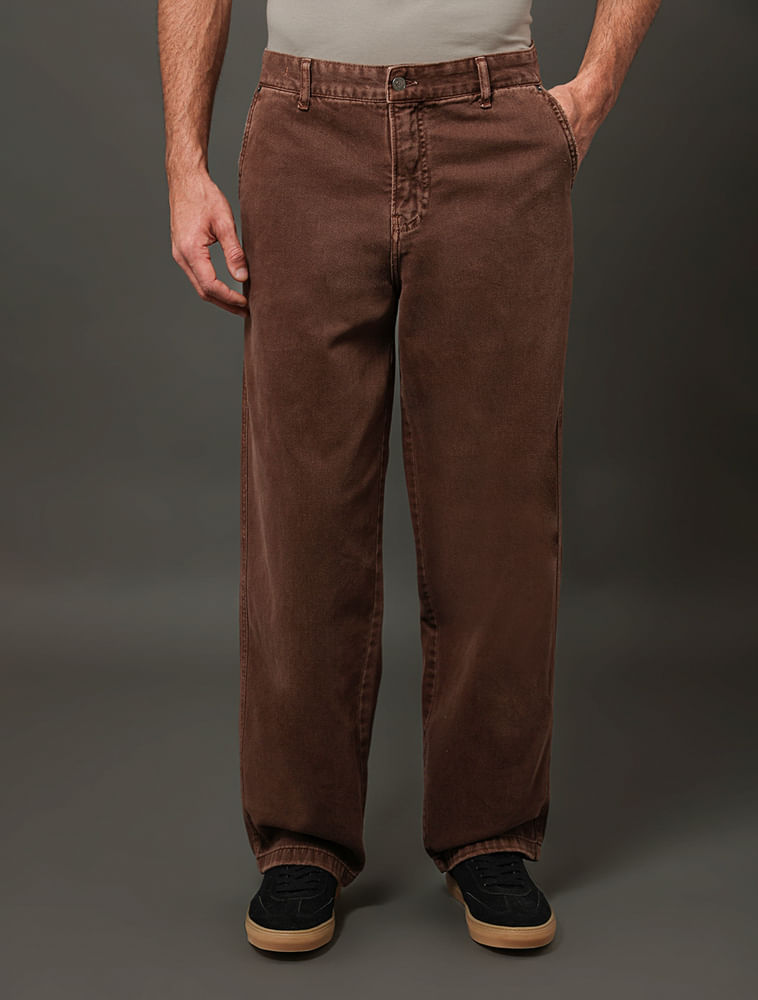 Miniatura Calça Masculina Color 90's Straight Calvin Klein Jeans - Marrom Calça Masculina Color 90's Straight Calvin Klein Jeans Marrom 36