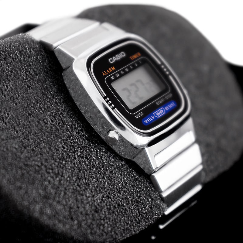 Miniatura Relógio Digital Feminino Casio Vintage Mini Prata LA670WA1DF