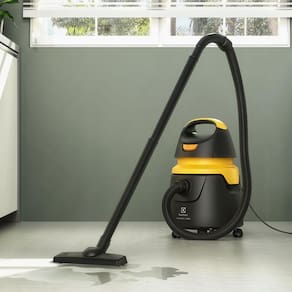 Aspirador Pó e Água Electrolux Acqua Power AQP20 1400W 10L com Acessórios Amarelo e Preto 220V