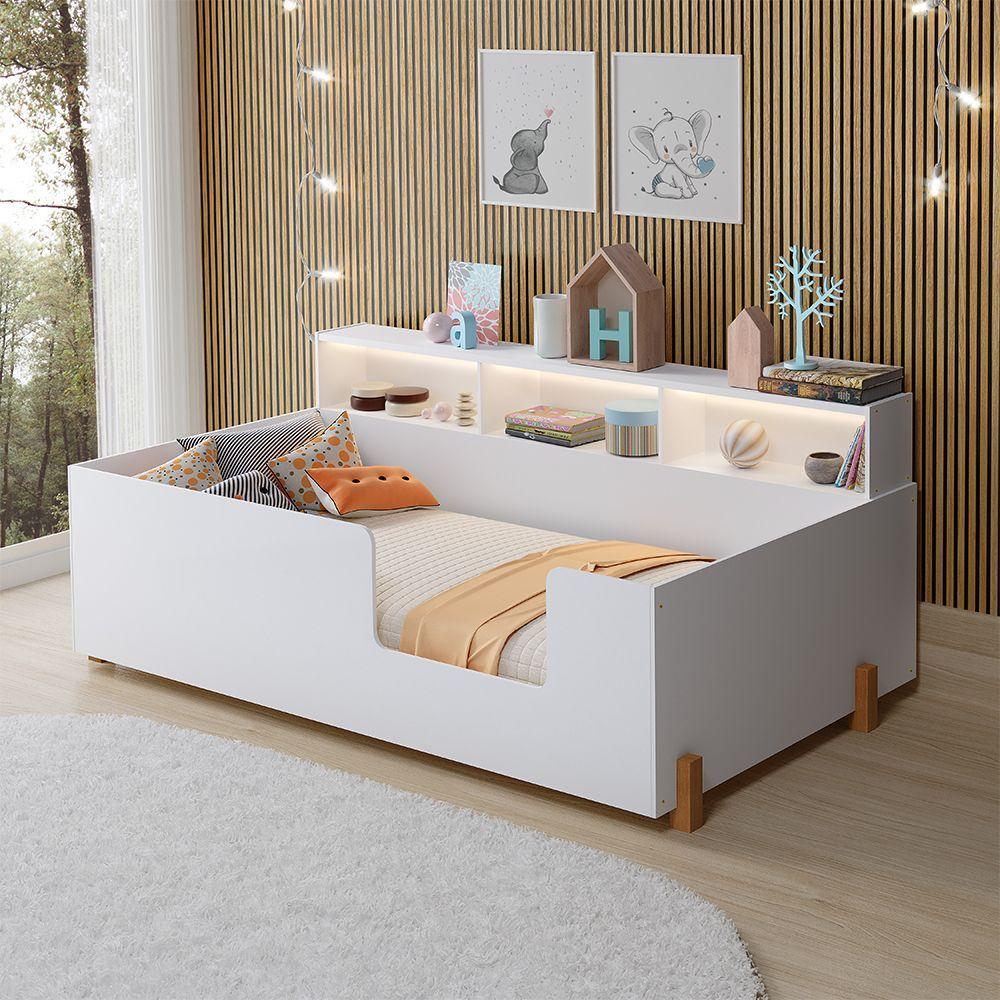 Miniatura Cama Doçura Branca Acompanha Uma Luminária Branco