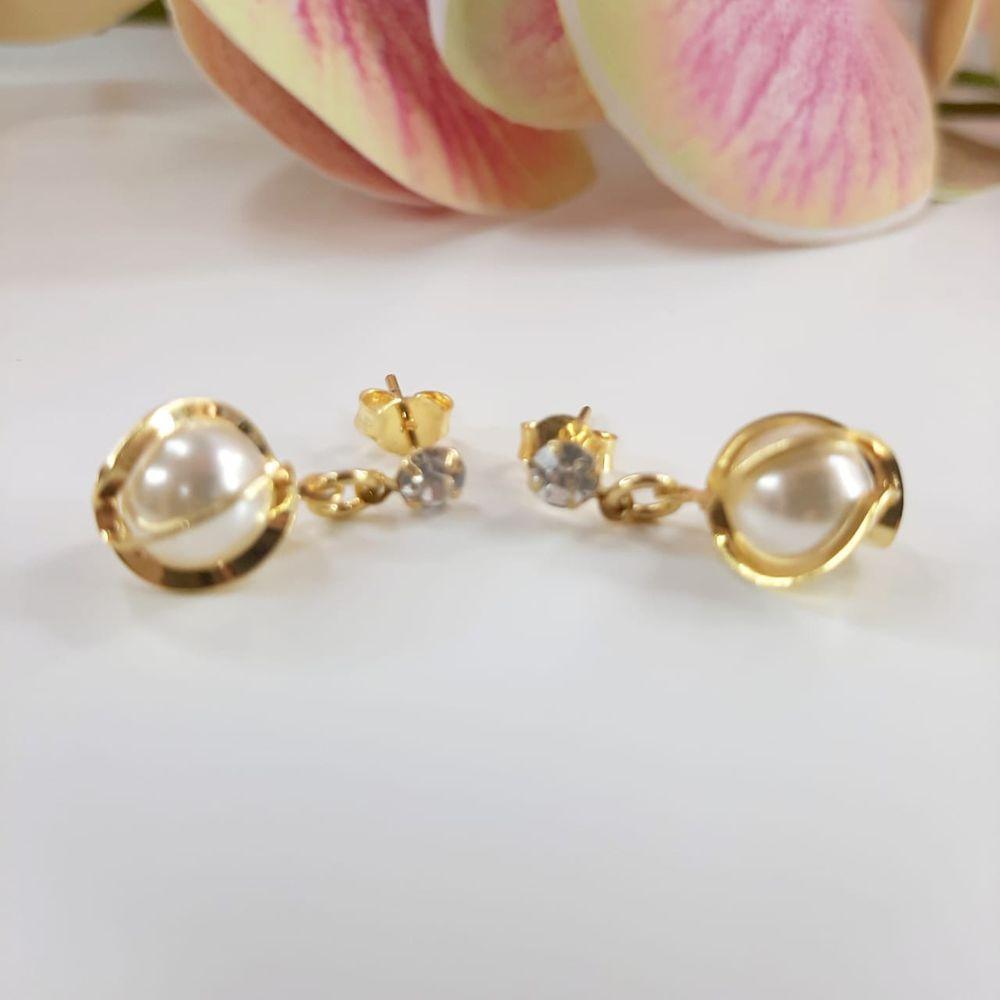 Miniatura Brinco Pequeno Trabalhado Com Zircônia Folheado