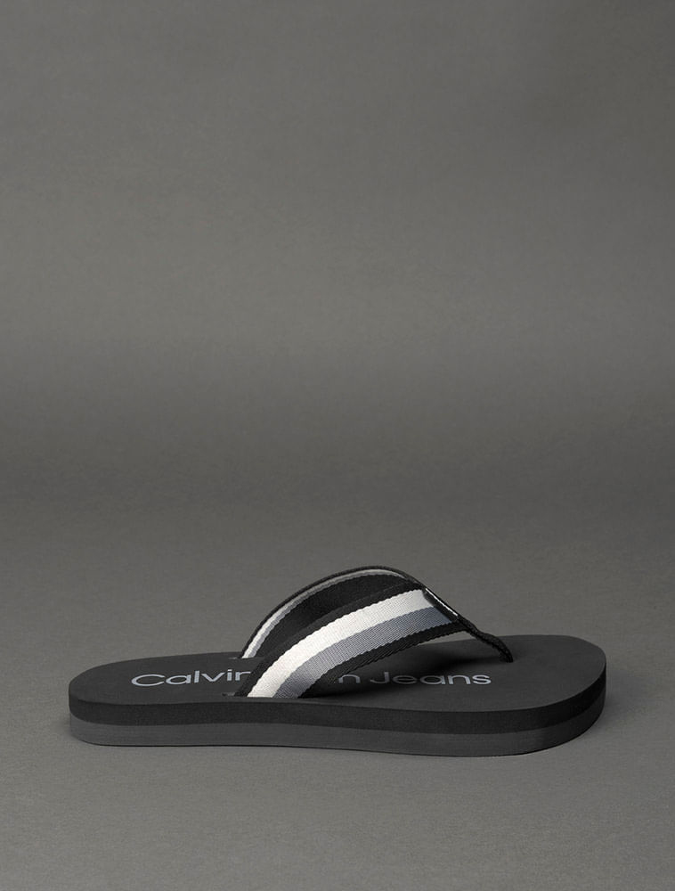 Miniatura Chinelo Masculino Cadarço Stripe Calvin Klein Jeans - Preto Chinelo Masculino Cadarço Stripe Calvin Klein Jeans Preto 37/38