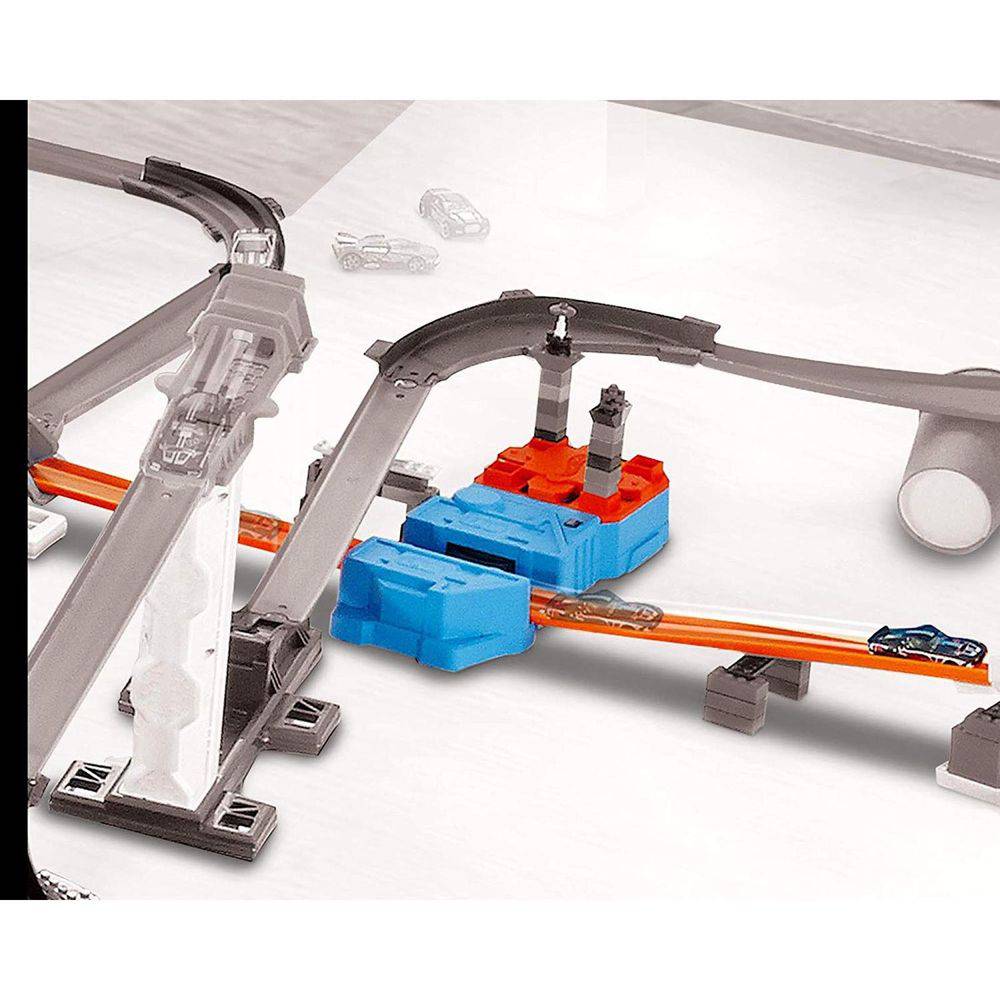 Miniatura Pista Hot Wheels Acelerador Conjunto Booster Pack Gbn81 Pista de brinquedo - Hot wheels
