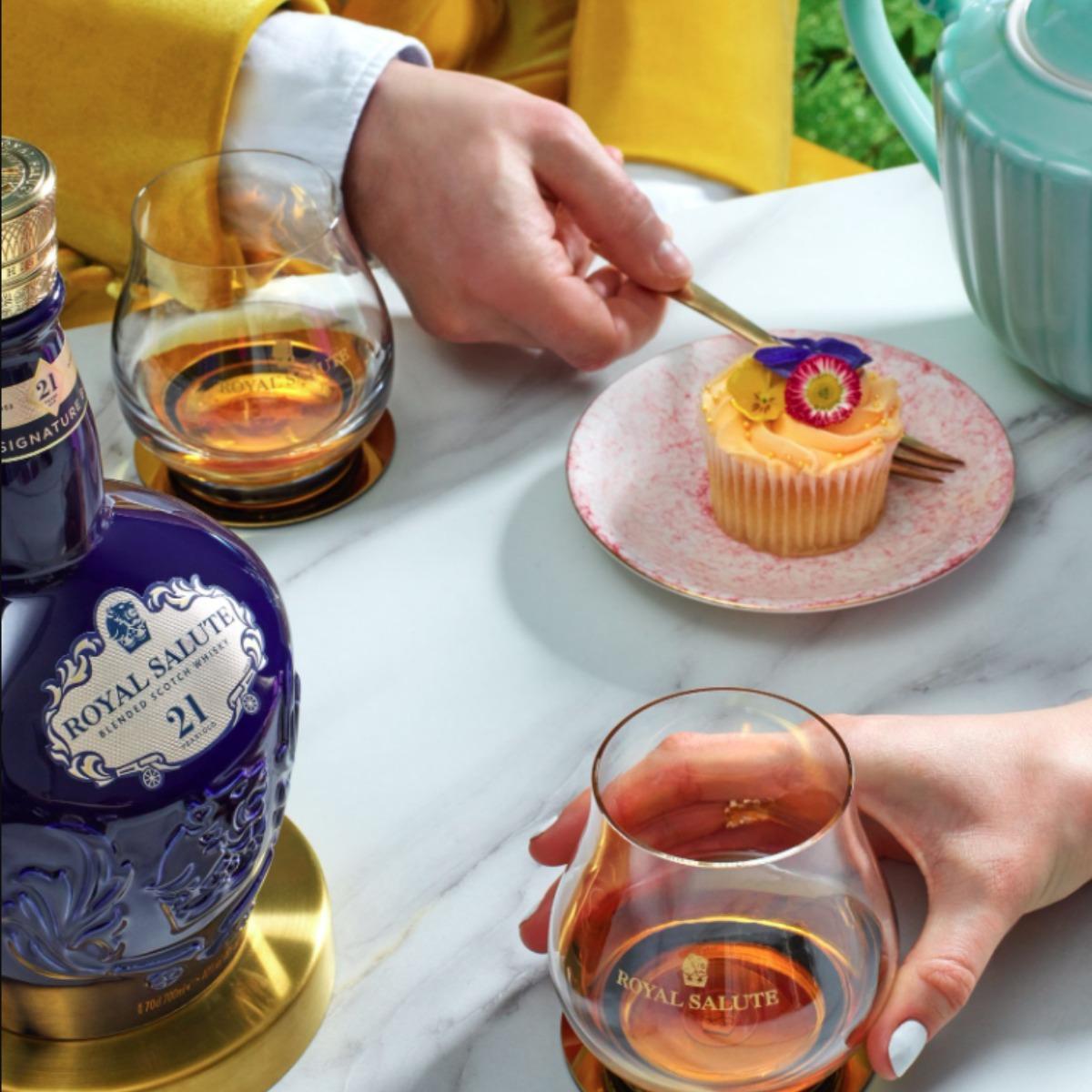 Miniatura Whisky Escocês Royal Salute Blended Scotch 21 Anos 700ml
