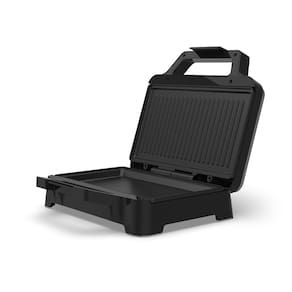 Sanduicheira Oster OSAN500 1000W Chapas Antiaderentes Alça Isotérmica Porta-fio Inox 220V