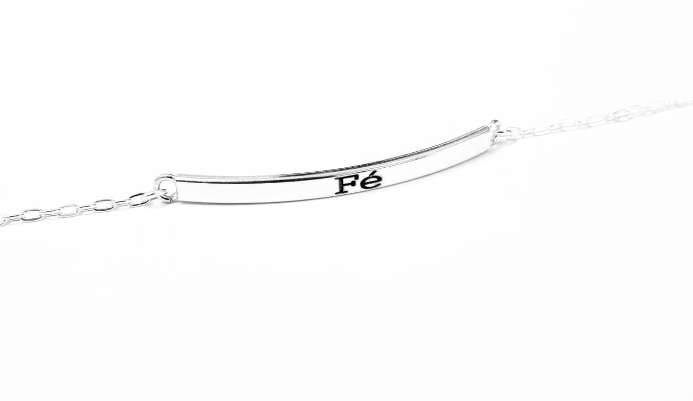 Miniatura Pulseira De Prata Elo Cartier Chapa Com 4Cm Escrito Fé