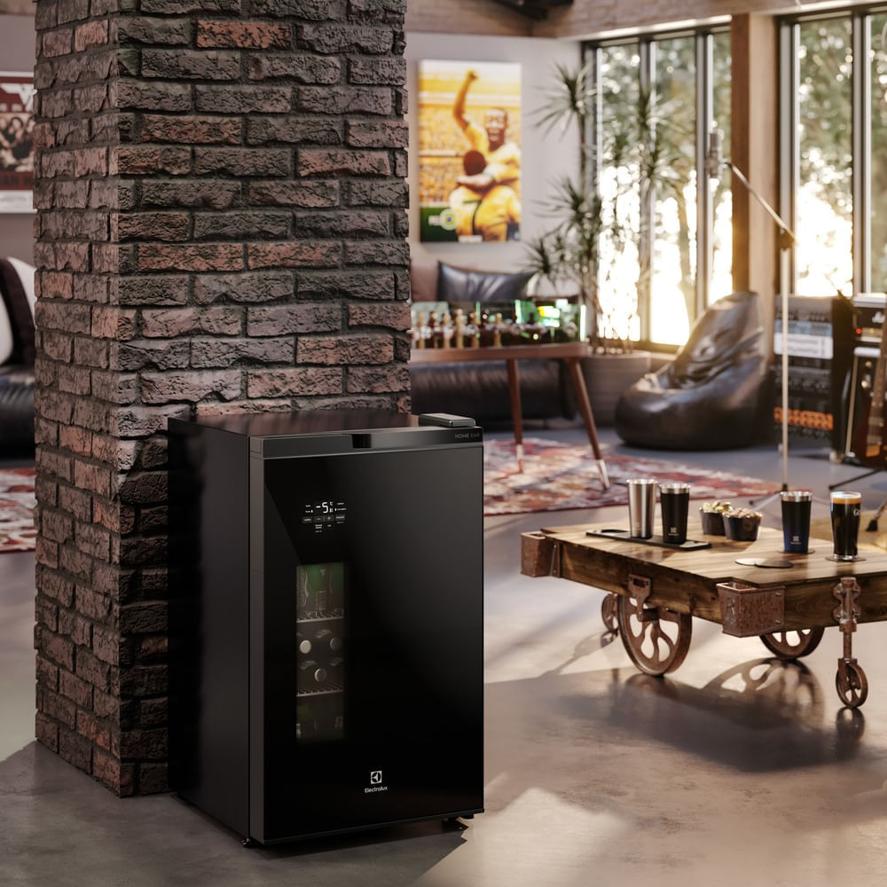 Cervejeira Electrolux Home Bar Frost Free de 100 Litros Preta - EB10C
