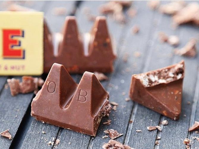 Miniatura Kit 5 Toblerone Importado Chocolate Ao Leite 100G X 5