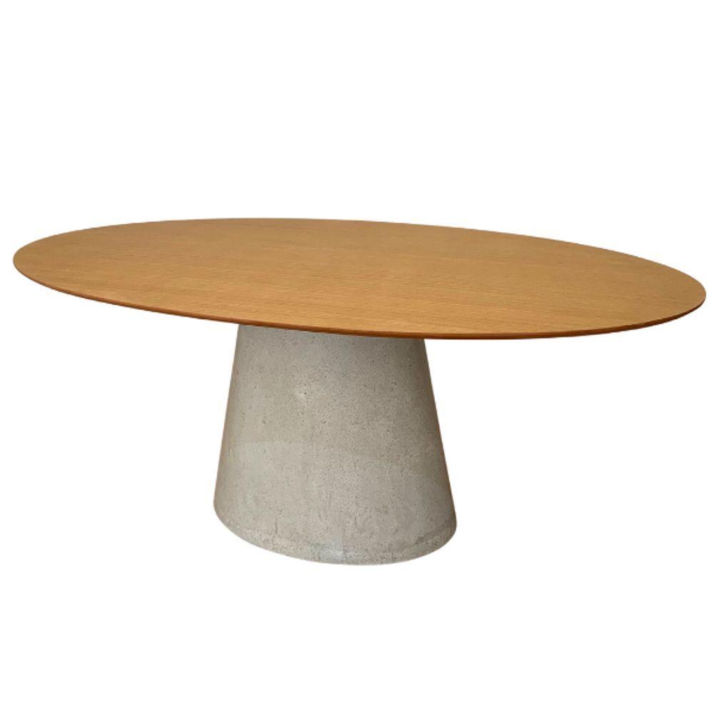 Mesa De Jantar Cone Oval 198x122 Cm Tampo Freijó Base Concreto Cor Cinza Claro
