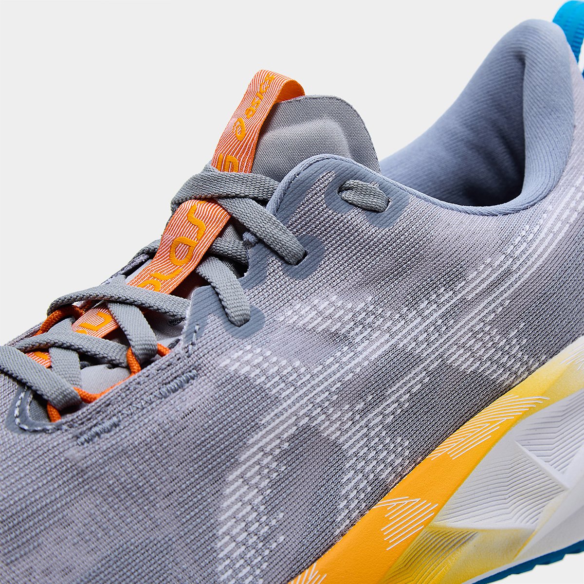 Tênis Asics Novablast 5 Masculino Cinza+Branco - 39