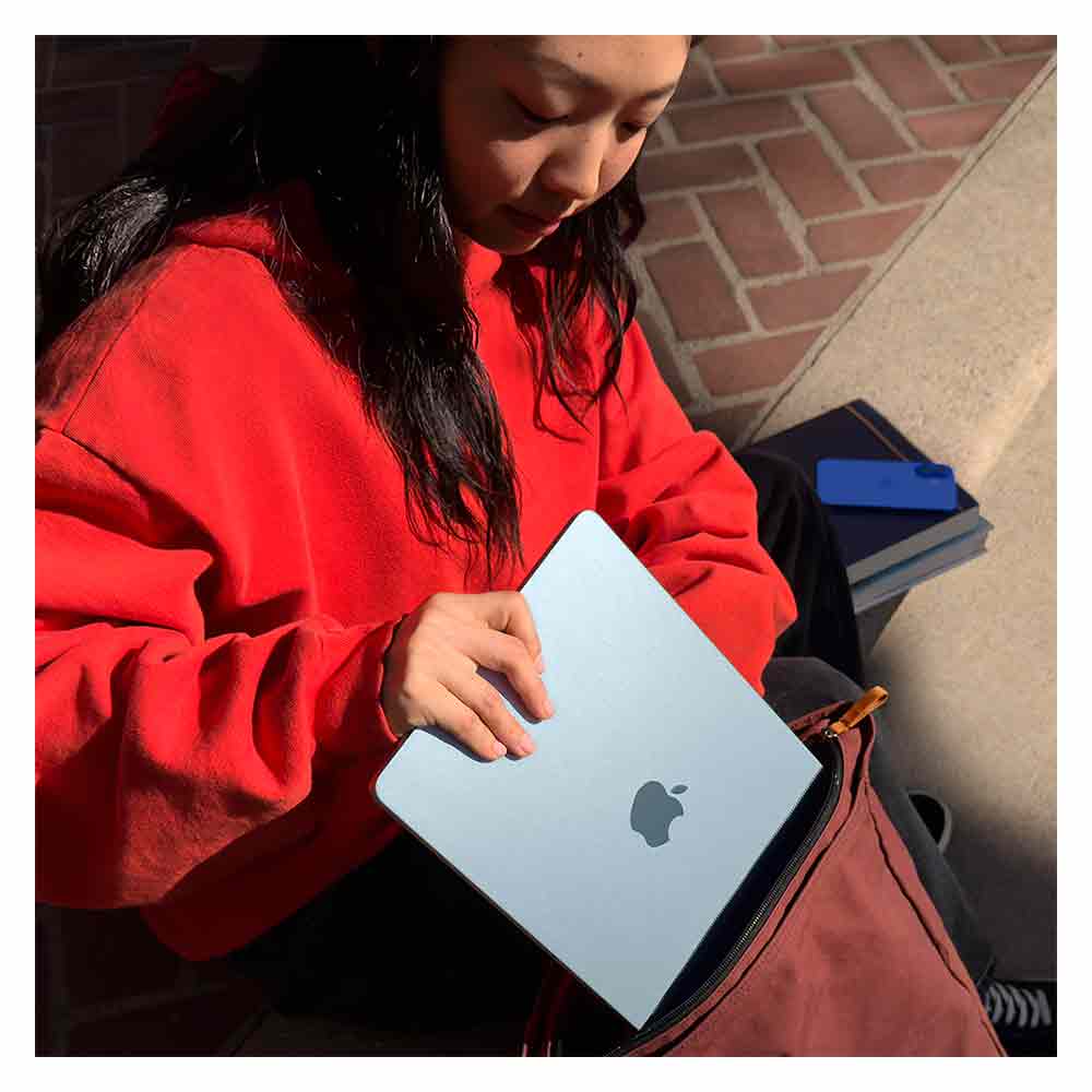 Notebook Apple MacBook Air 13,6" M4 (CPU de 10 núcleos, GPU de 10 núcleos, 16GB RAM, 512GB SSD) - Prateado Bivolt