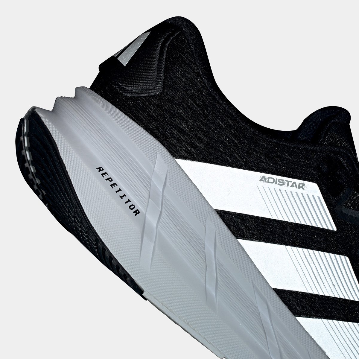 Tênis Adidas Adistar 4 Masculino Preto+Branco - 38