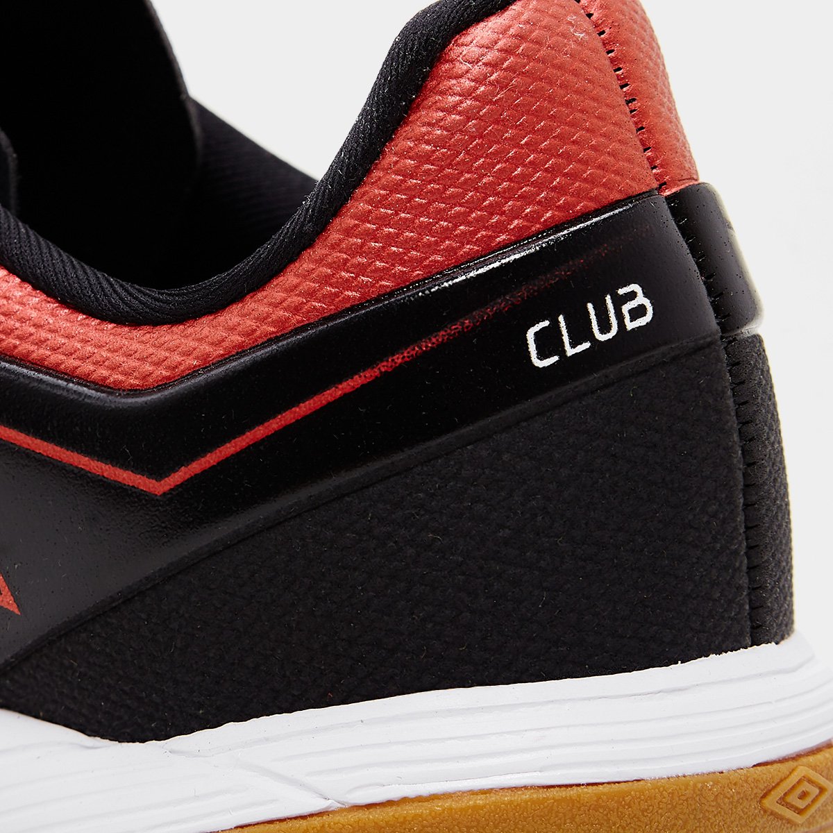 Chuteira Futsal Umbro Adamant Master Class Club Unissex Preto+Vermelho - 40