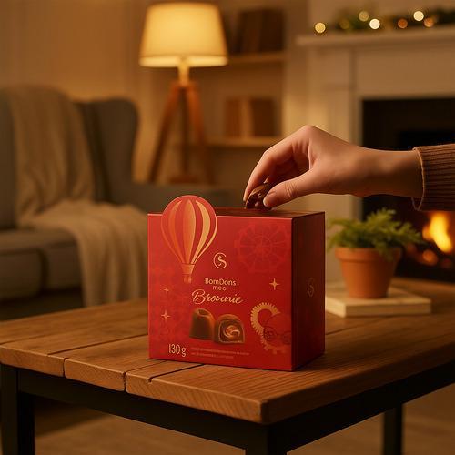 Miniatura Cubo Com Bombons Sabor Brownie 130G Cacau Show Para Presente