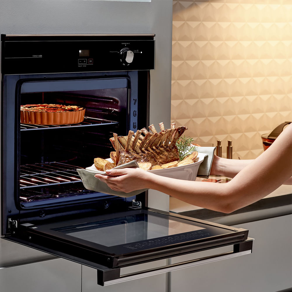 Miniatura Forno de embutir a gás Brastemp 78 litros Preto com grill e timer touch 220V