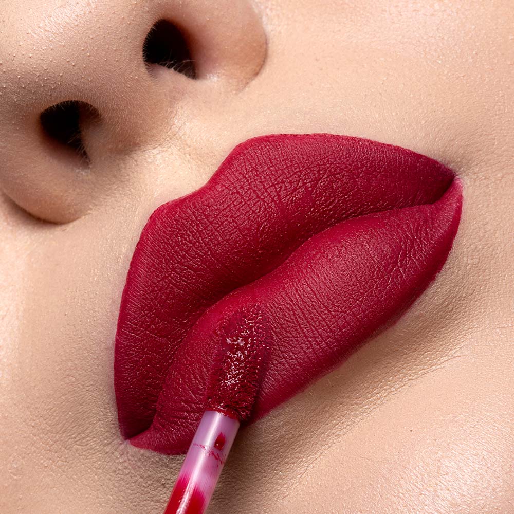 Bruna Tavares BT + Lu Kit - Batom Líquido Trend + Batom Líquido Online + Gloss Labial Pixels + Nécessaire Kit