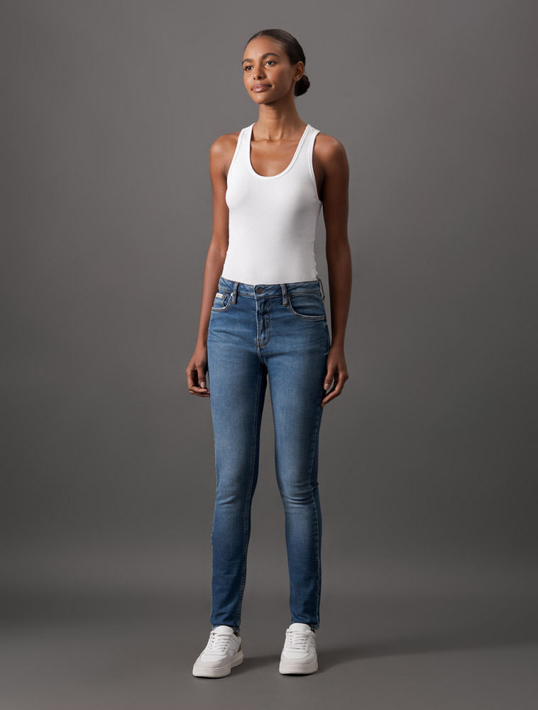 Miniatura Calça Jeans Feminina New Skinny 5 Pockets Calvin Klein Jeans - Azul Médio Calça Jeans Feminina New Skinny 5 Pockets Calvin Klein Jeans Azul Médio 34