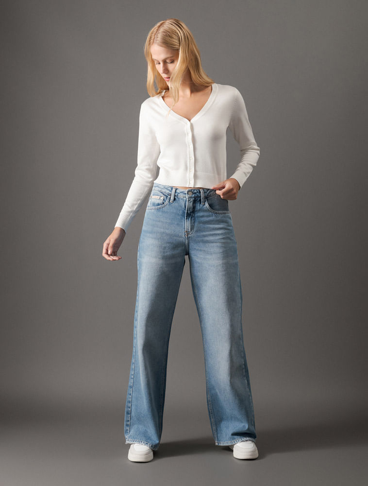 Miniatura Calça Jeans Feminina Wide Leg Sobretinto Calvin Klein Jeans - Azul Claro Calça Jeans Feminina Wide Leg Sobretinto Calvin Klein Jeans Azul Claro 38