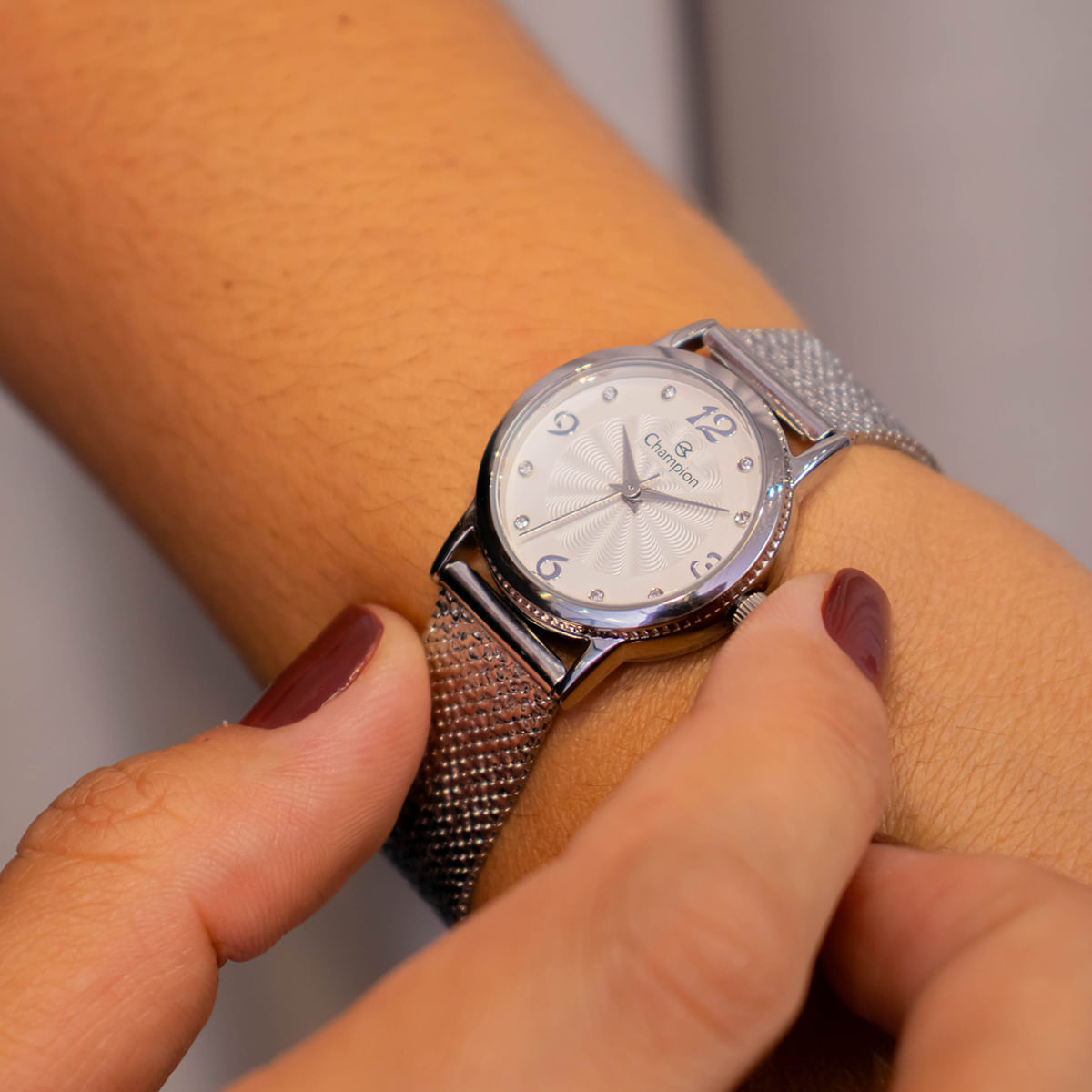 Miniatura Relógio Feminino Champion Texturizado Mini Prata CF24091Q + Colar e Brincos